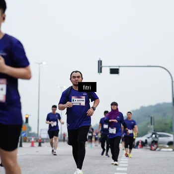 Runner Photo 7475163