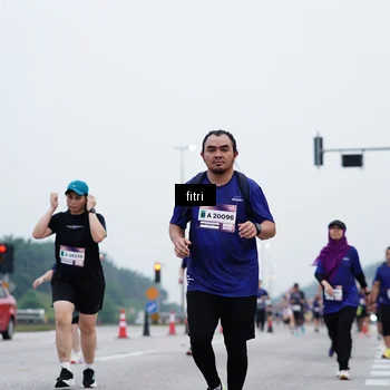 Runner Photo 7475187