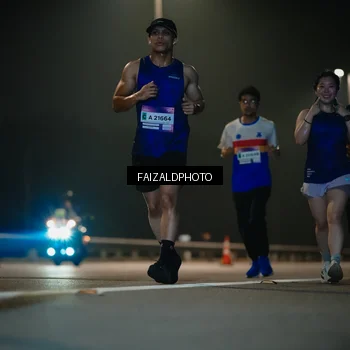 Runner Photo 7475200