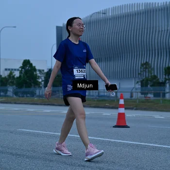 Runner Photo 7475205
