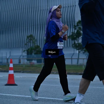 Runner Photo 7475213