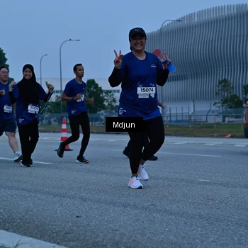 Runner Photo 7475221