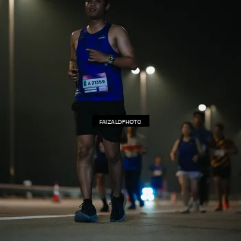 Runner Photo 7475240