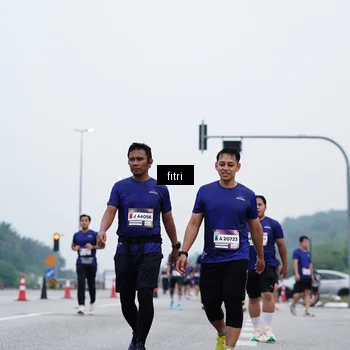 Runner Photo 7475282