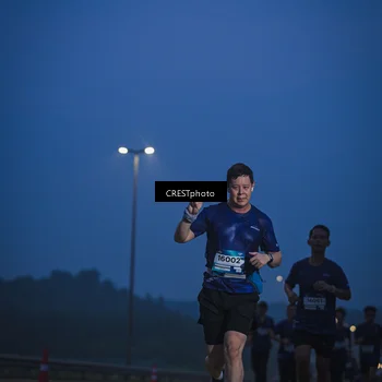 Runner Photo 7475300