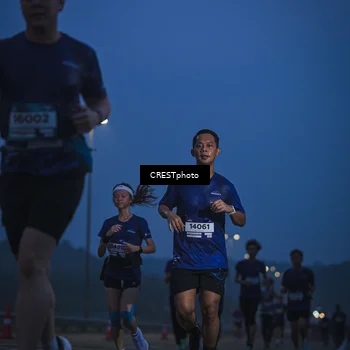 Runner Photo 7475301