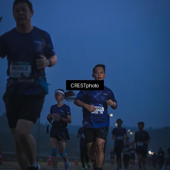 Runner Photo 7475309