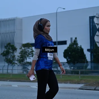 Runner Photo 7475333