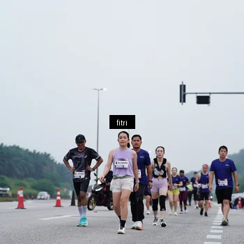 Runner Photo 7475348