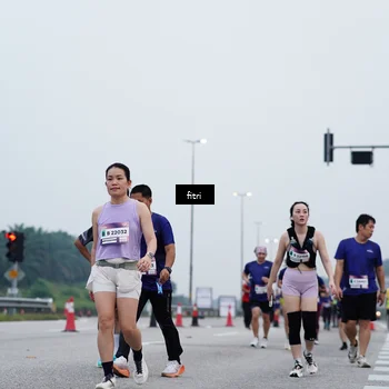 Runner Photo 7475355