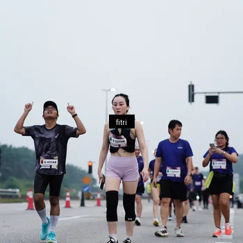 Runner Photo 7475379