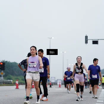 Runner Photo 7475380