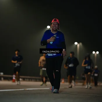 Runner Photo 7475405