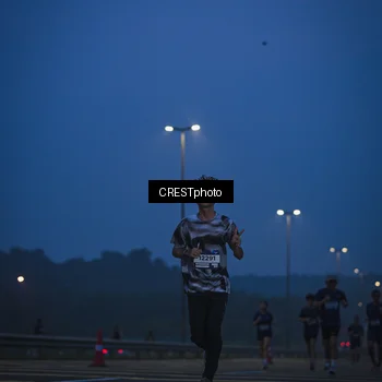 Runner Photo 7475415