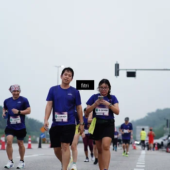 Runner Photo 7475423