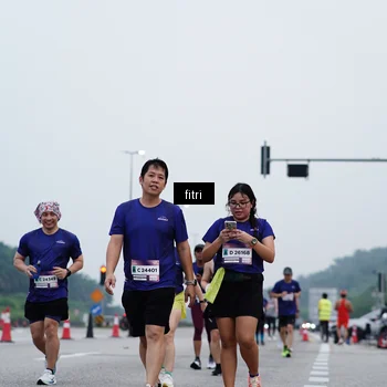 Runner Photo 7475425