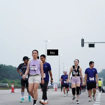 Runner Photo 7475427