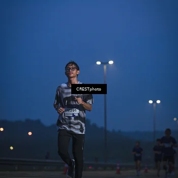 Runner Photo 7475439