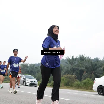 Runner Photo 7475442