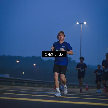 Runner Photo 7475450