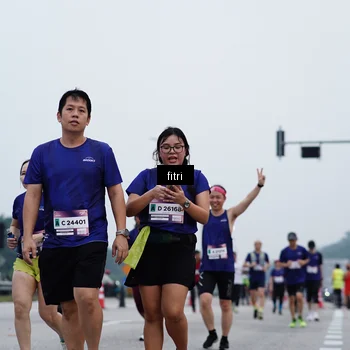 Runner Photo 7475464