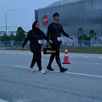 Runner Photo 7475473