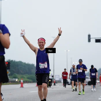 Runner Photo 7475484