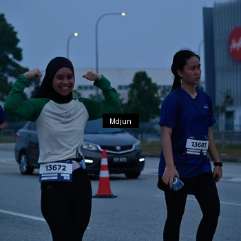 Runner Photo 7475504