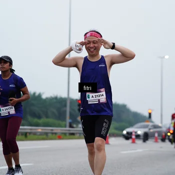 Runner Photo 7475506