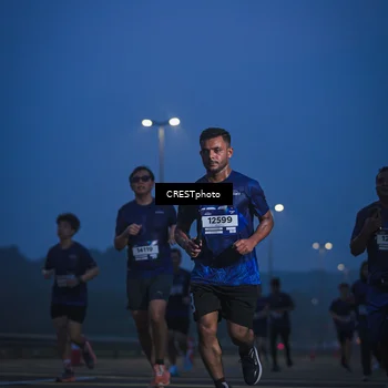 Runner Photo 7475519