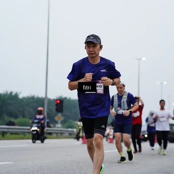 Runner Photo 7475554