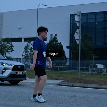 Runner Photo 7475561
