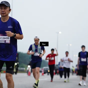 Runner Photo 7475573