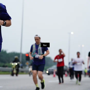 Runner Photo 7475584