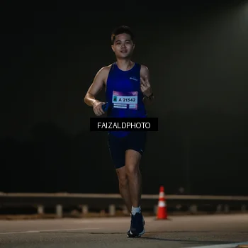 Runner Photo 7475592