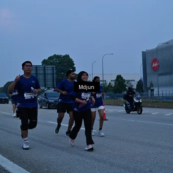 Runner Photo 7475594