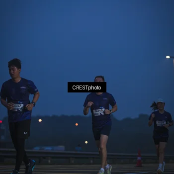 Runner Photo 7475595