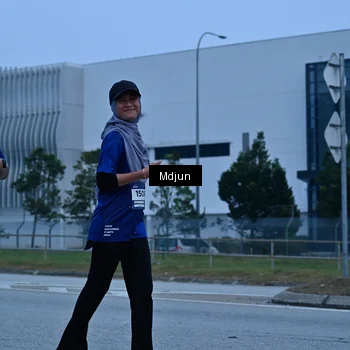 Runner Photo 7475600