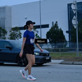 Runner Photo 7475621