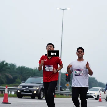 Runner Photo 7475625