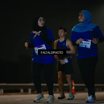 Runner Photo 7475632
