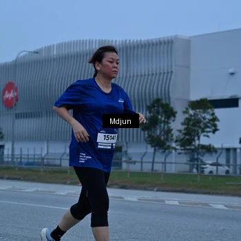 Runner Photo 7475660