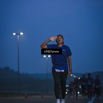 Runner Photo 7475664