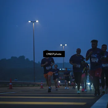 Runner Photo 7475675