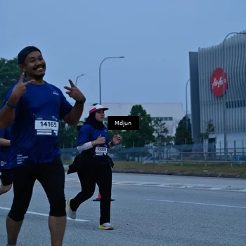 Runner Photo 7475676