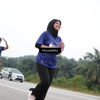 Runner Photo 7475683