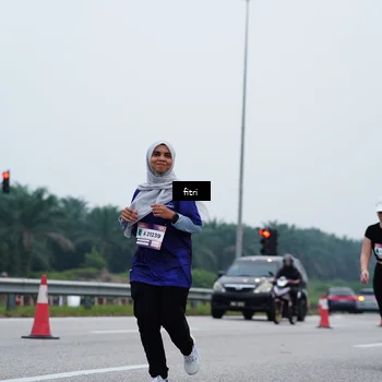 Runner Photo 7475687