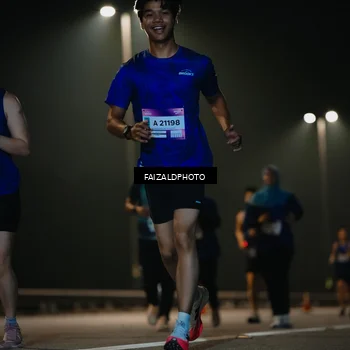 Runner Photo 7475692