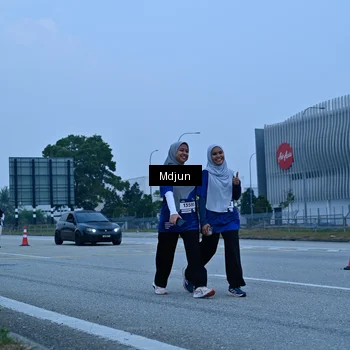 Runner Photo 7475695