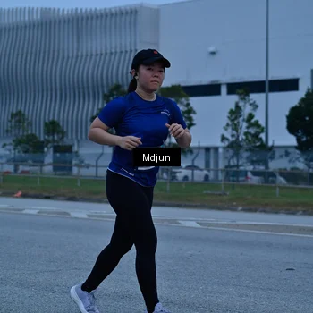 Runner Photo 7475696